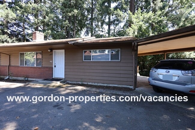 10812 SE Green Vista Dr in Portland, OR - Building Photo - Building Photo
