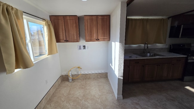 17016 E Arrow Hwy in Covina, CA - Building Photo - Building Photo
