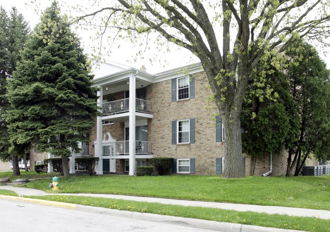 710 7th St in Bowling Green, OH - Foto de edificio - Building Photo