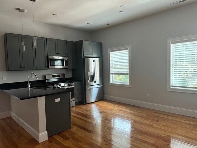property at 804 Waverly