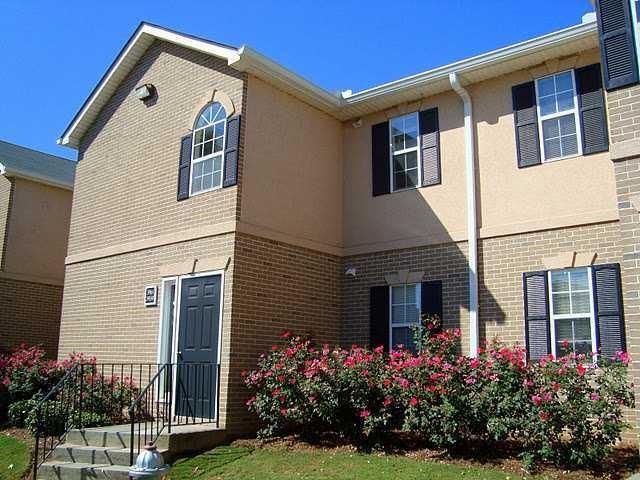 3959 Stillwater Dr in Duluth, GA - Building Photo