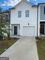 7055 Mimosa Blf in Stonecrest, GA - Building Photo