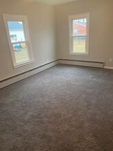 5325 Newberry St in Wayne, MI - Building Photo - Building Photo