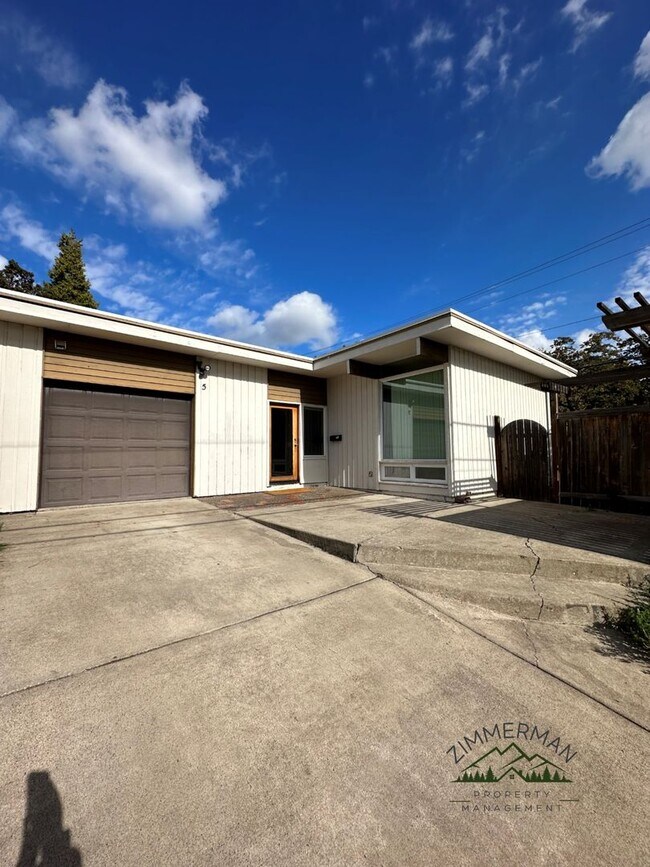 5 W 37th Ave-Unit -5 W 37th Ave in Eugene, OR - Building Photo - Building Photo