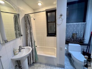 749 West End Ave, Unit 1E in New York, NY - Building Photo - Building Photo