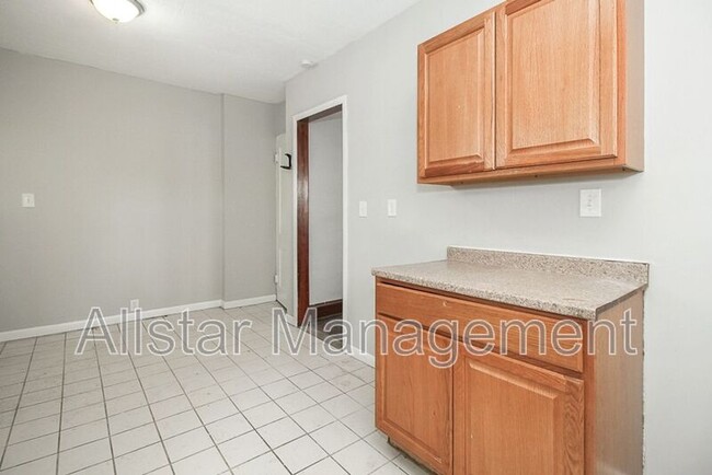 14269 Superior Rd in Cleveland Heights, OH - Building Photo - Building Photo