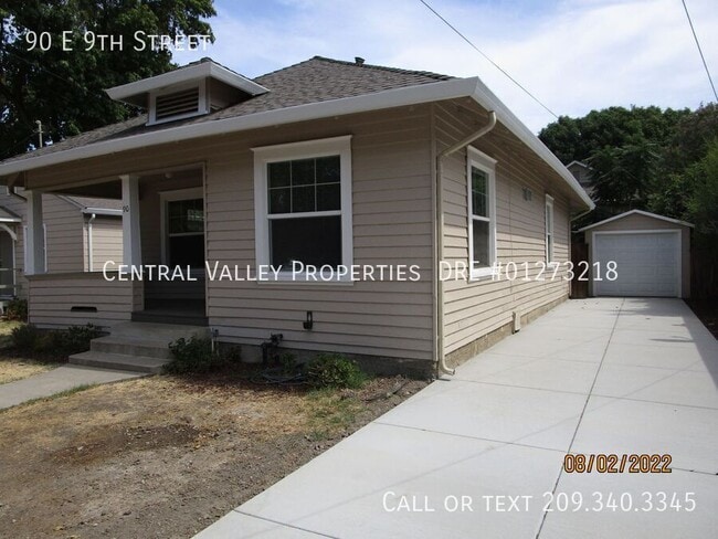 property at 90 E 9th St