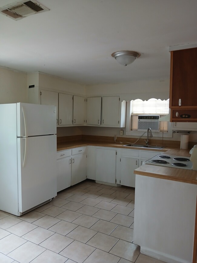 property at 28632 LA-40