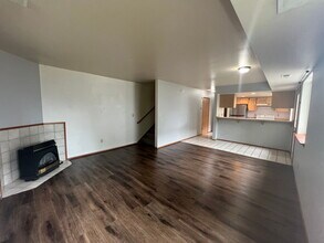 2215 W Xenia Ln in Bellingham, WA - Building Photo - Building Photo