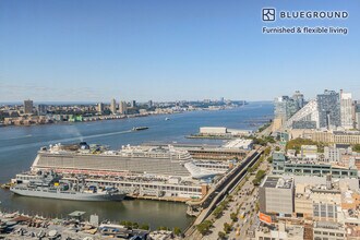 635 W 42nd St in New York, NY - Building Photo - Building Photo