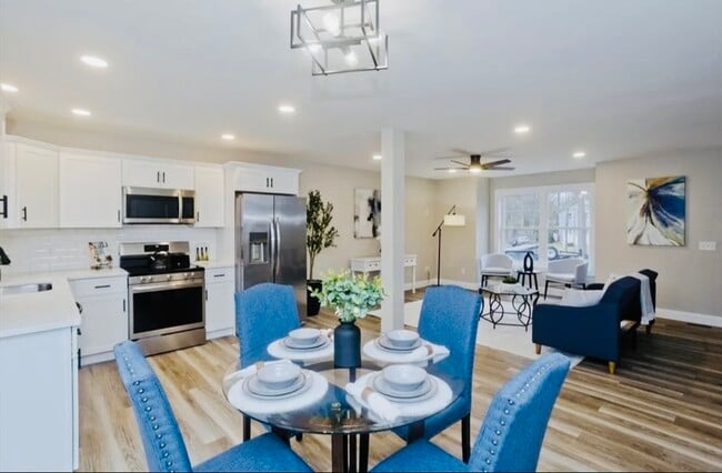 property at 5 Bay Rd