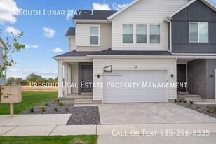 38 S Lunar Wy in Mapleton, UT - Building Photo