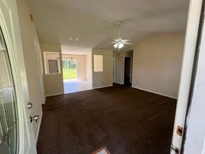 2061 Ashton St in Middleburg, FL - Building Photo - Building Photo