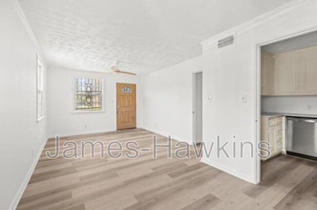 4037 Oak St in Montgomery, AL - Building Photo - Building Photo