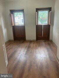 1833 W Lexington St photo'