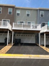 1802 Sag Harbor Ln in Fredericksburg, VA - Building Photo - Building Photo