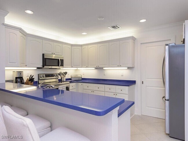 property at 206 1st Ave N