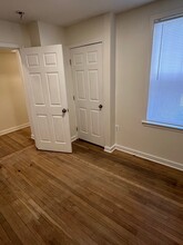 1322 T St SE, Unit #1 in Washington, DC - Foto de edificio - Building Photo