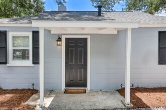 2403 New York Ave in Savannah, GA - Building Photo - Building Photo