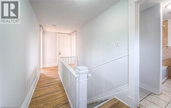 93 Water St S in Cambridge, ON - Building Photo - Building Photo