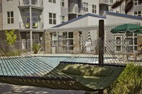 Building Photo - Upper Eastside Lofts Student Housing Apartamentos in Sacramento, California