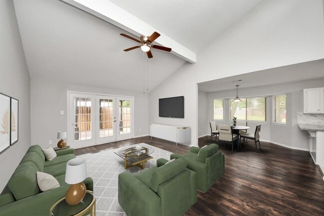 6402 Skyview Dr