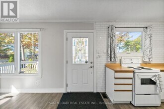 1805 River Rd W in Wasaga Beach, ON - Building Photo - Building Photo