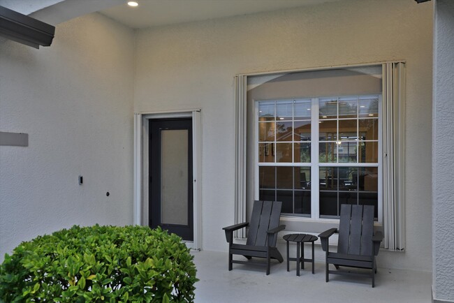 4707 Brixton Ct in Lehigh Acres, FL - Foto de edificio - Building Photo