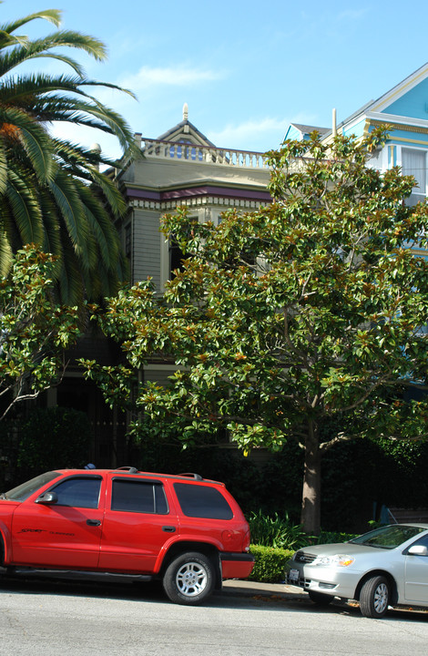 127-129 Baker Street in San Francisco, CA - Building Photo