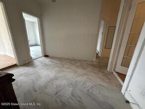 202 Bay St in Staten Island, NY - Building Photo - Building Photo