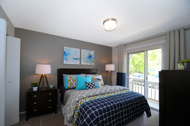 701 South in Mobile, AL - Foto de edificio - Building Photo