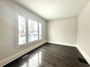 25 Partridge St in London, ON - Building Photo - Building Photo