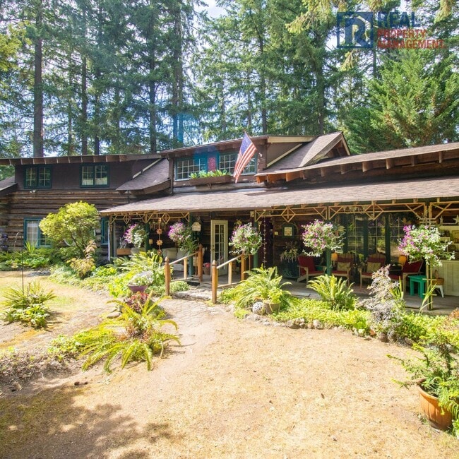 property at 6005 251st St Ct E