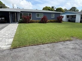 125 SE 6th Ave in Boynton Beach, FL - Building Photo