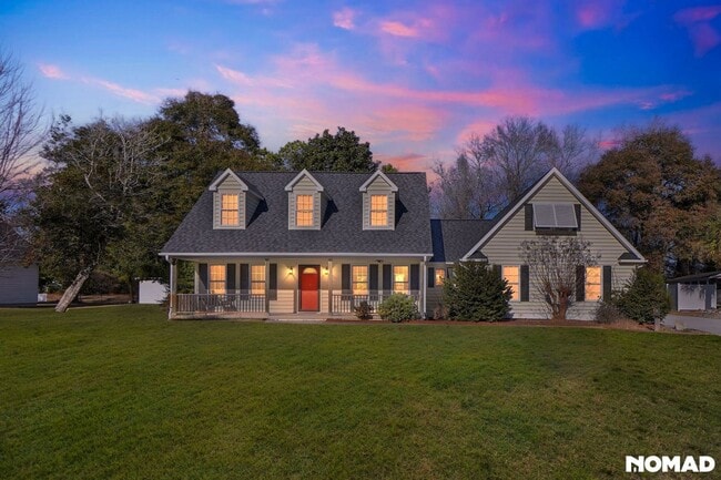 174 Hunting Bay Dr in Cape Carteret, NC - Building Photo - Building Photo