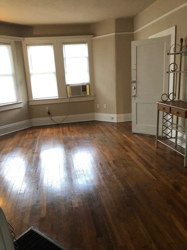 1819 Cedardale Ave in Baton Rouge, LA - Building Photo - Building Photo