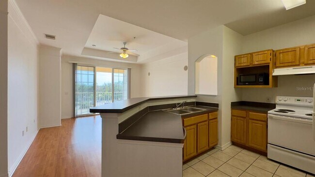 6413 Astor Village Ave in Orlando, FL - Building Photo - Building Photo