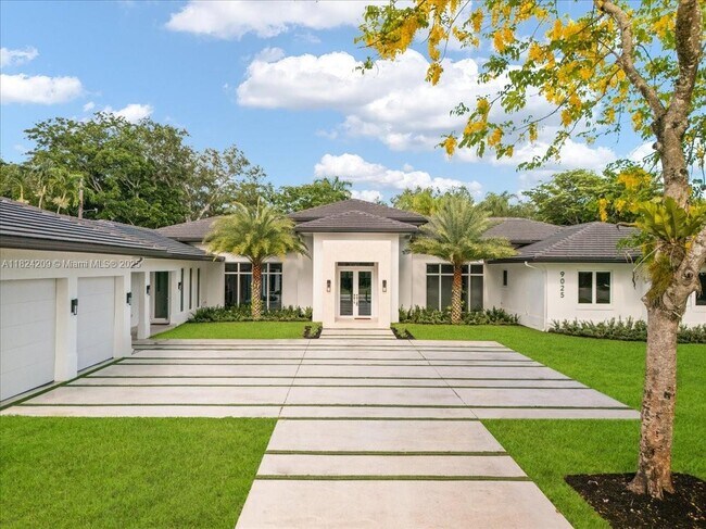 9025 SW 114th St in Miami, FL - Building Photo - Building Photo