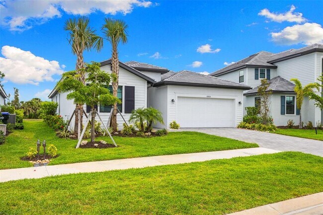 10868 Sun Drop St in Venice, FL - Building Photo - Building Photo