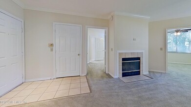 1800 The Greens Way in Jacksonville Beach, FL - Building Photo - Building Photo