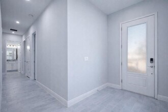 6670 Bridgman St in Orlando, FL - Building Photo - Building Photo