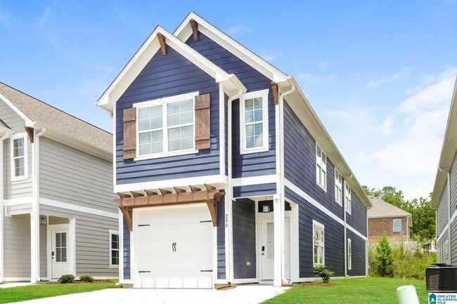 200 Creek Run Way in Calera, AL - Building Photo - Building Photo