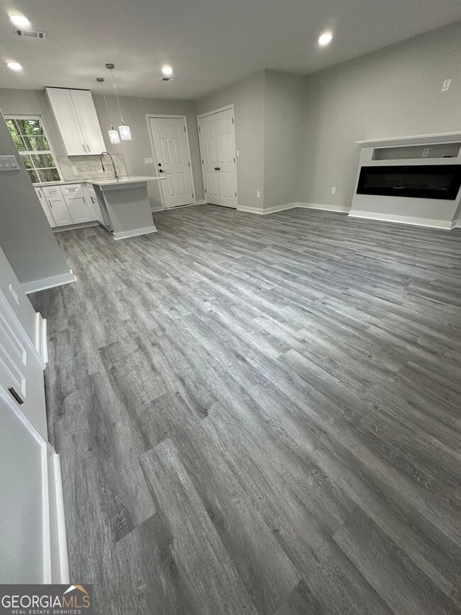 1729 W Austin Rd in Decatur, GA - Building Photo - Building Photo