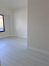 433 SW 6th St in Miami, FL - Building Photo - Building Photo