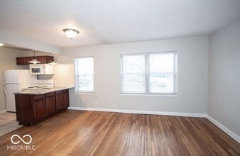 140 E 19th St in Indianapolis, IN - Foto de edificio - Building Photo