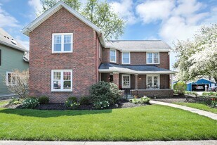 129 Penn St in Westfield, IN - Building Photo