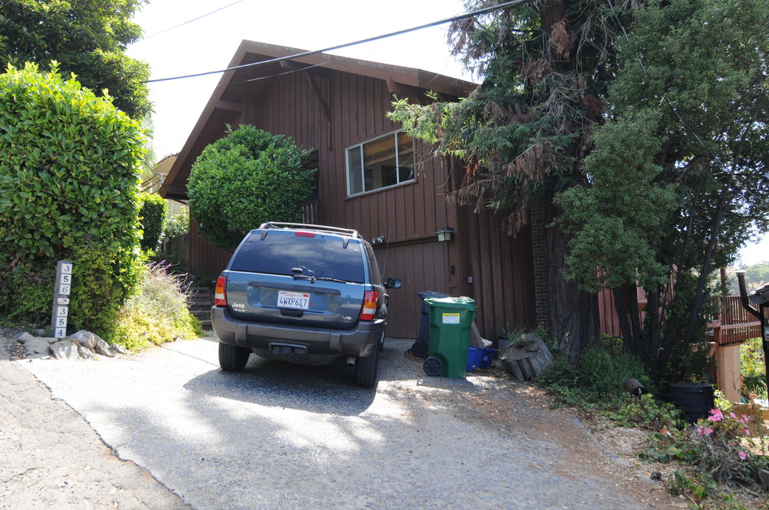 354-356 Panoramic Way in Berkeley, CA - Building Photo