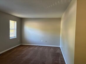 3631 Driftwood Dr in Charlotte, NC - Building Photo - Building Photo