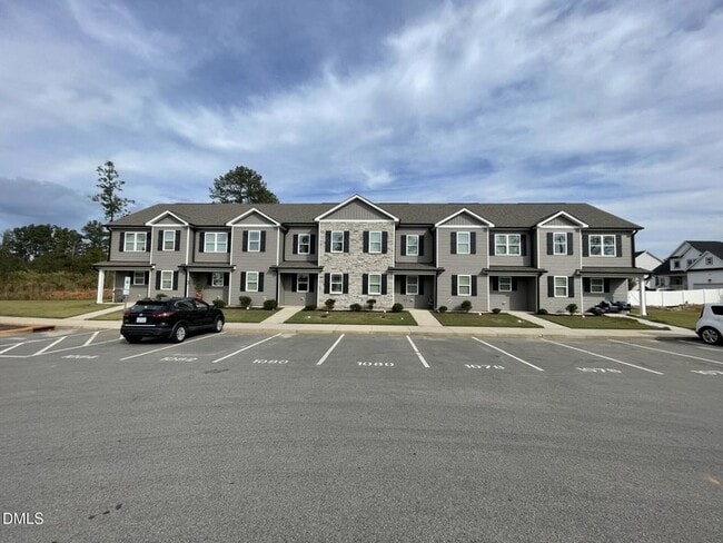 1080 Peony Ln in Youngsville, NC - Building Photo - Building Photo