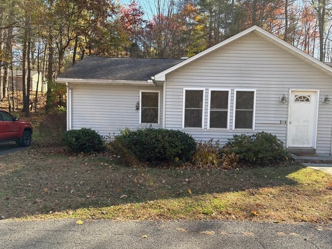 property at 2 Jerry Ln